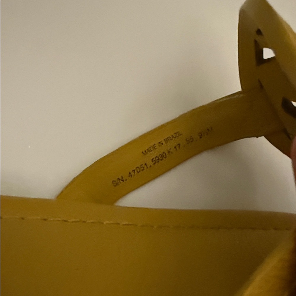 Tory Burch Yellow Leather Miller Thong Sandals - Picture 3 of 4